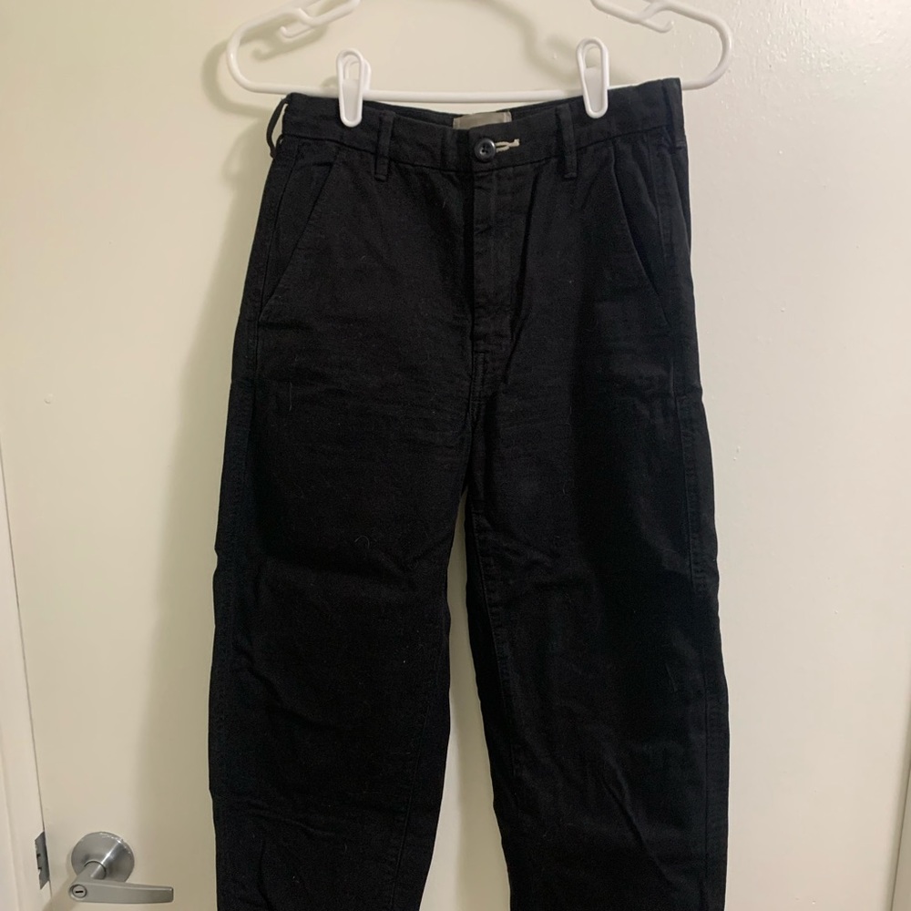 Everlane black chino pant